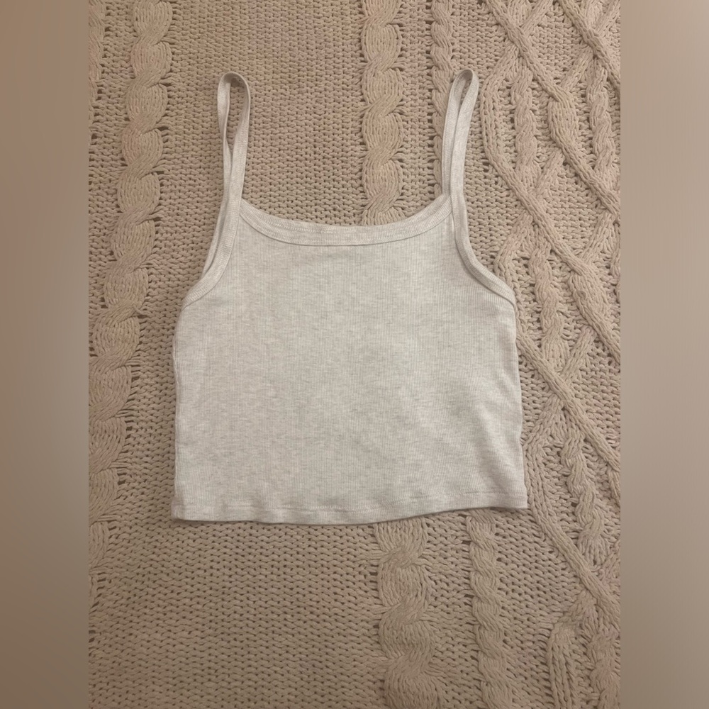 ARITZIA (Sunday Best) Light Gray Tank Top - size small